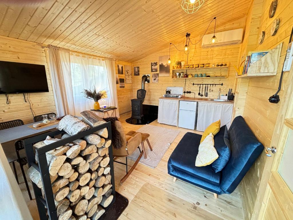 Bieszczadzka Osada Saunowisko w cenie jacuzzi na wyłączność, sauna basen - Chalet De Una Habitación