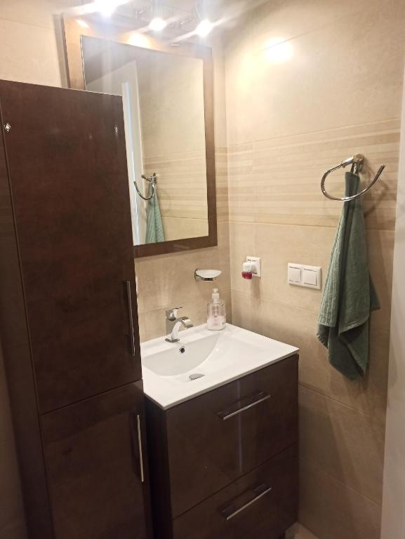 Un baño de Apartamento en la playa de Cala Capitán -Cabo Roig- Orihuela Costa
