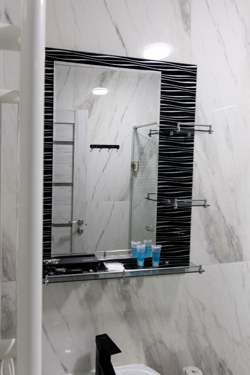 Koupelna v ubytování Gladzor Hotel