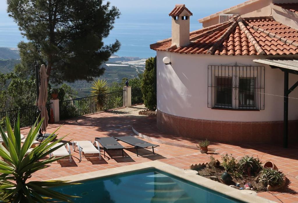 The swimming pool at or close to House of the Rising Sun