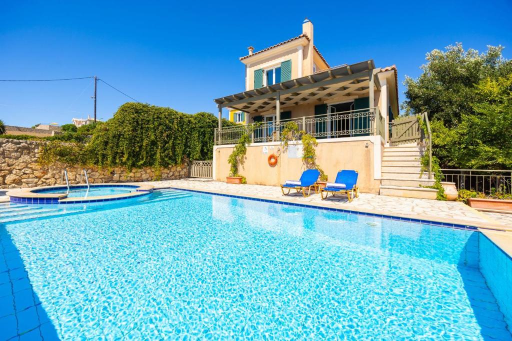 Bazén v ubytování Villa Penelope Sea View nebo v jeho okolí