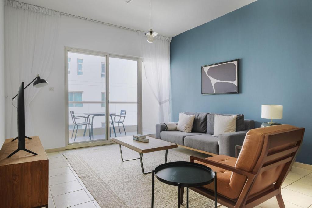 Blueground Greens city view furnished DXB-1533, Dubai (updated prices 2026)