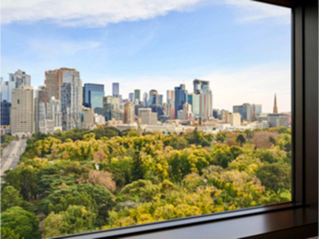 Nespecifikovaný výhled na destinaci Melbourne nebo výhled na město při pohledu z hotelu