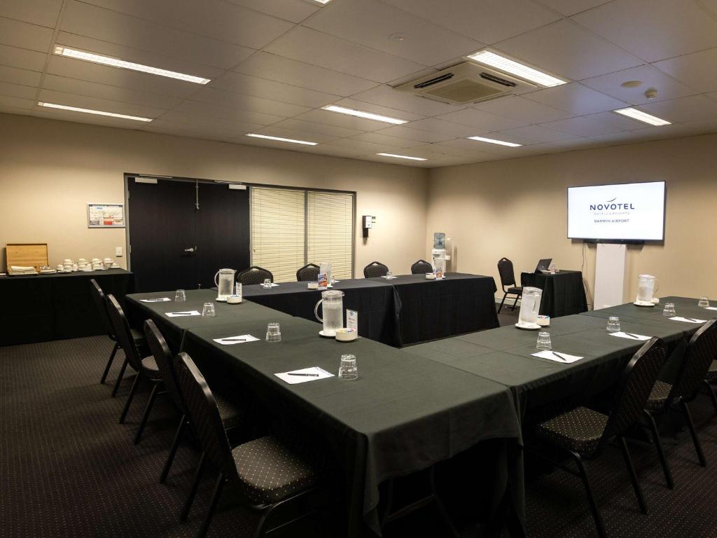 Viðskiptasvæði og/eða fundarherbergi á Novotel Darwin Airport