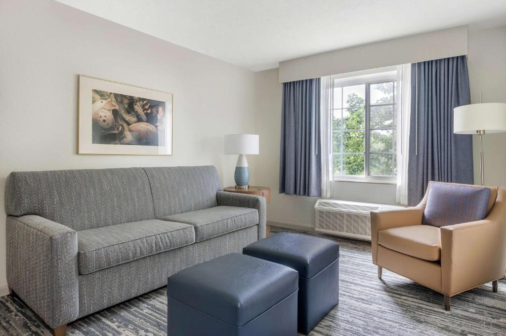 Hilton Vacation Club Varsity Club South Bend, IN - Suite King