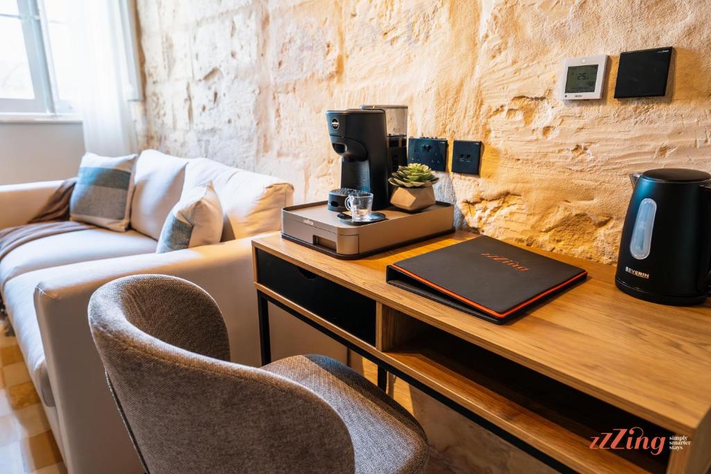 The Florian Boutique Guesthouse by Zzzing - 16