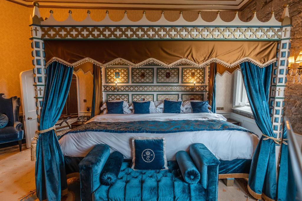 Thornbury Castle - A Relais & Chateaux Hotel - Tower Suite