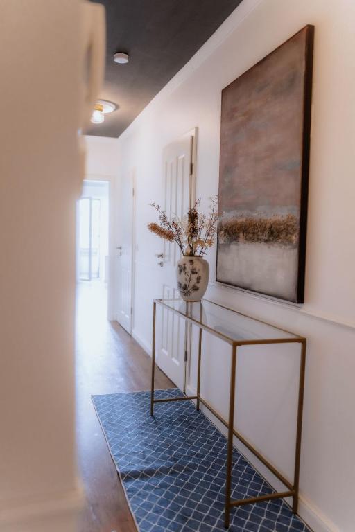 Fotografie z fotogalerie ubytování Wohnung mit direktem Seeblick v destinaci Möhnesee