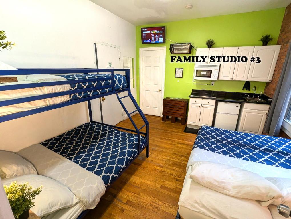 NYC Empire Apartments - Family Studio #3