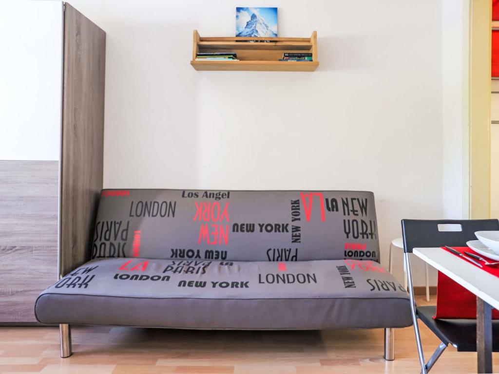Posezení v ubytování Apartment Rosablanche C25 by Interhome