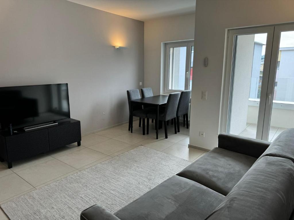 
One-Bedroom Premier Apartment
