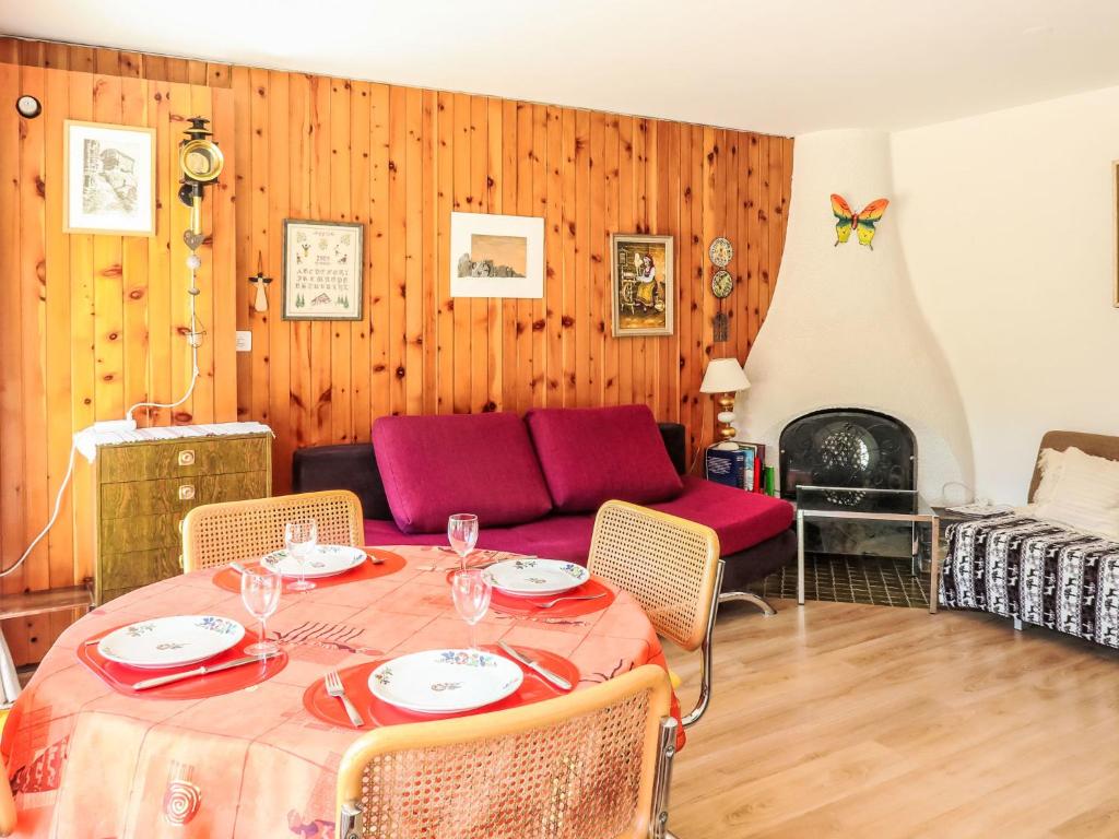 Istumisnurk majutusasutuses Apartment Olympic F8 by Interhome