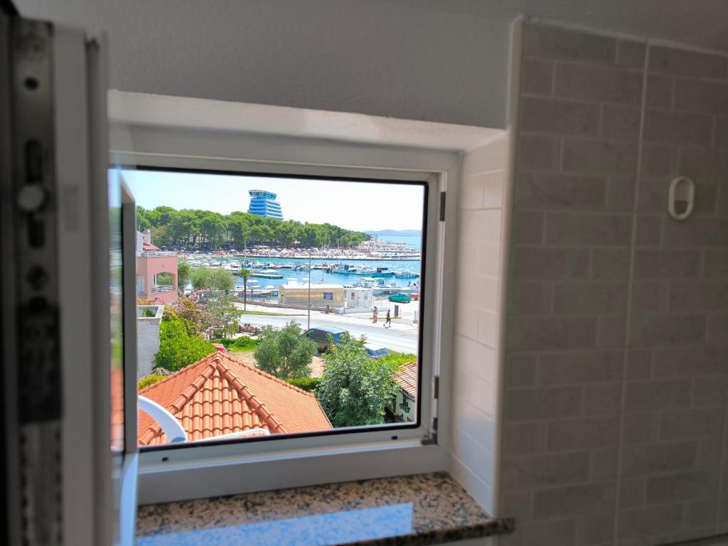 Фотография из галереи Apartments & Room Marina View в Водице