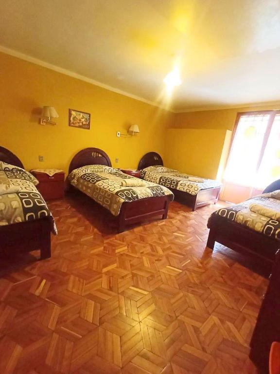 HOSTAL MAYA INN - Sala Cuádruple Económica Con Baño Compartido