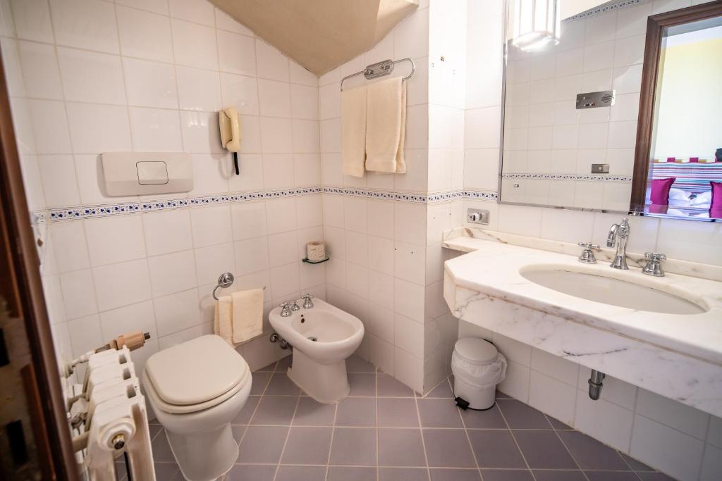 Grand Hotel Bastiani - Camera Singola Con Piccola Finestra