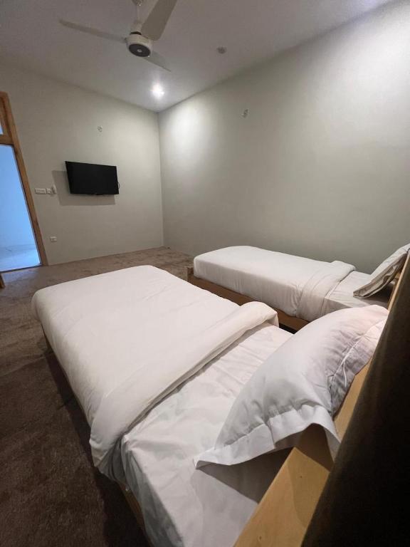 ISLE OF HIGHLAND TOURS Guest House - Budget Twin Room
