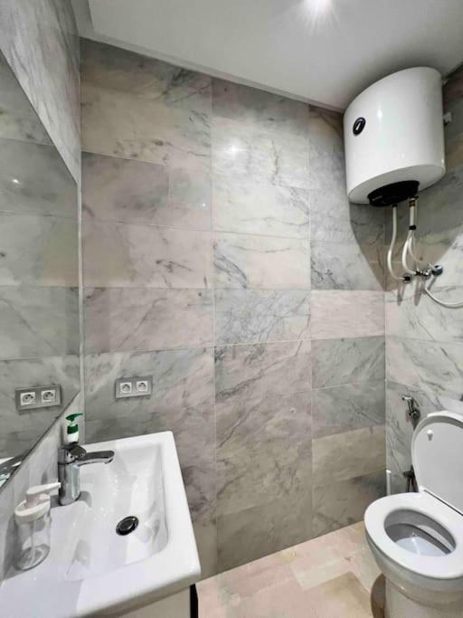 Koupelna v ubytování Luxury Appart Maarif - Confort et Élégance au Cœur de la Ville