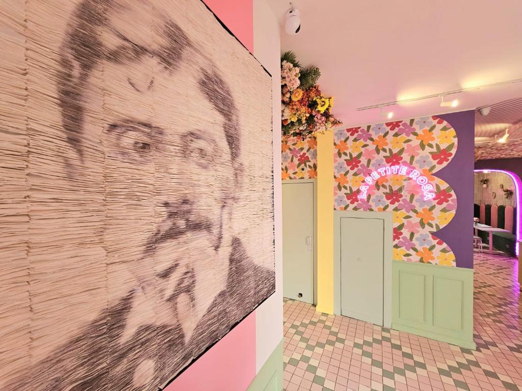 Hotel La Petite Rosa - Resim 9