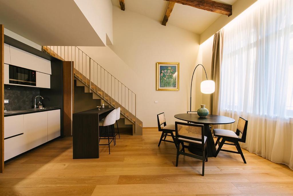 Palazzo Confalonieri da Lisca - 16