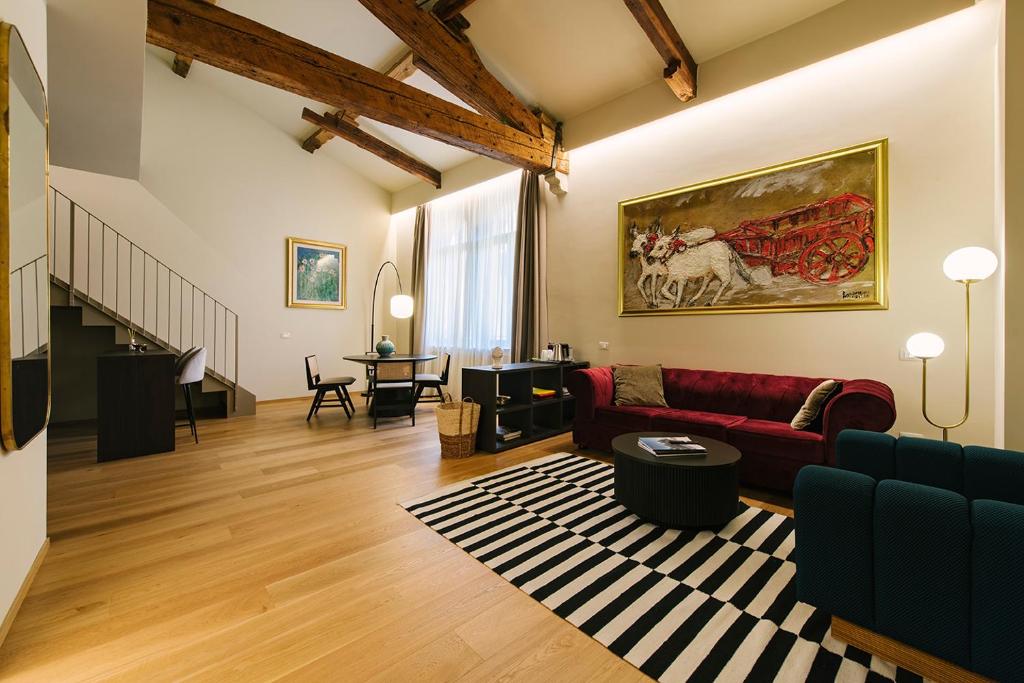 Palazzo Confalonieri da Lisca - 9