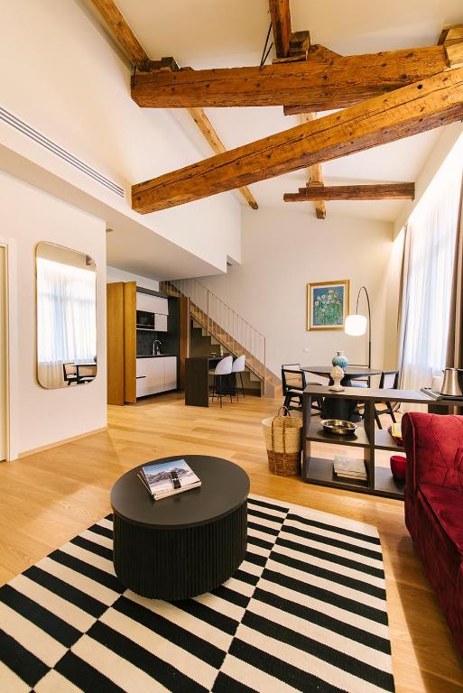 Palazzo Confalonieri da Lisca - 10