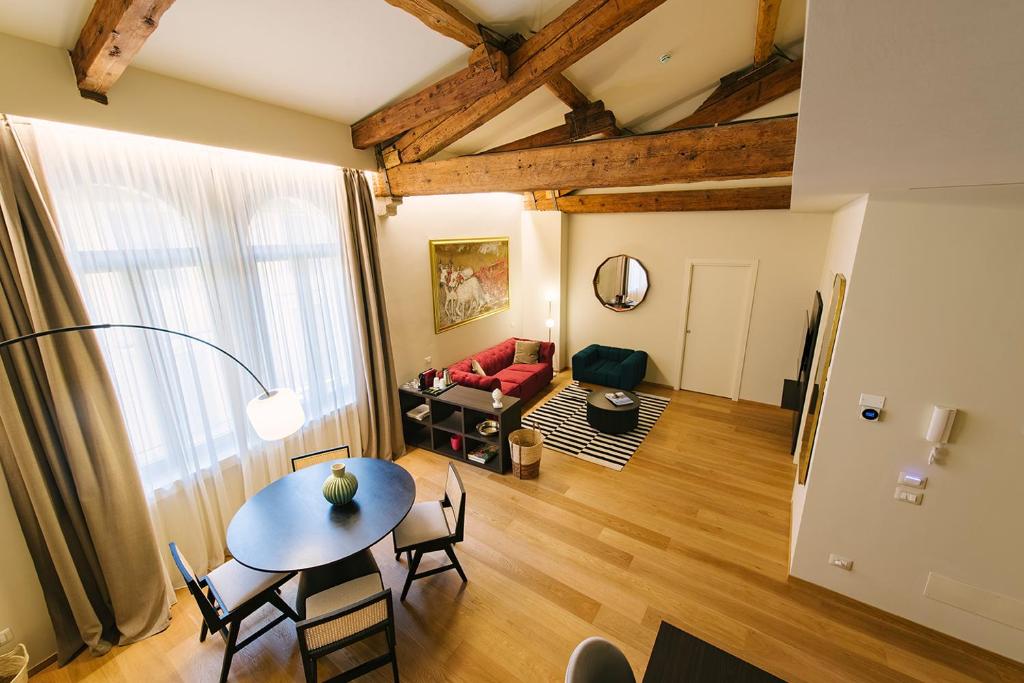 Palazzo Confalonieri da Lisca - 7