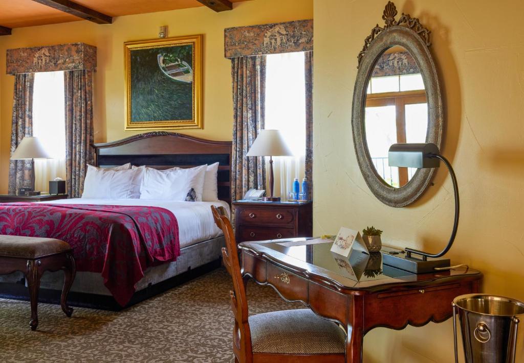 Mirbeau Inn & Spa - Skaneateles - Main King Room With Garden View