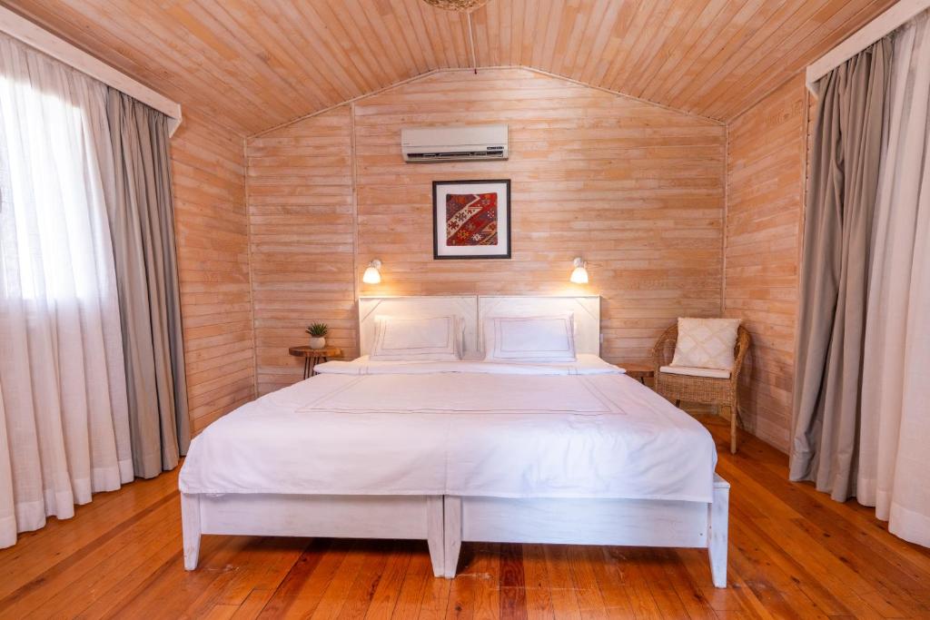 Postel nebo postele na pokoji v ubytování Alicra Hotel Çıralı