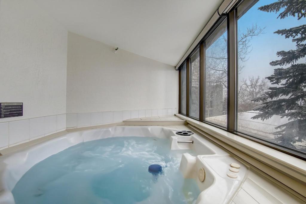 Silver King by All Seasons Resort Lodging - Condominio De 2 Dormitorios Con Spa