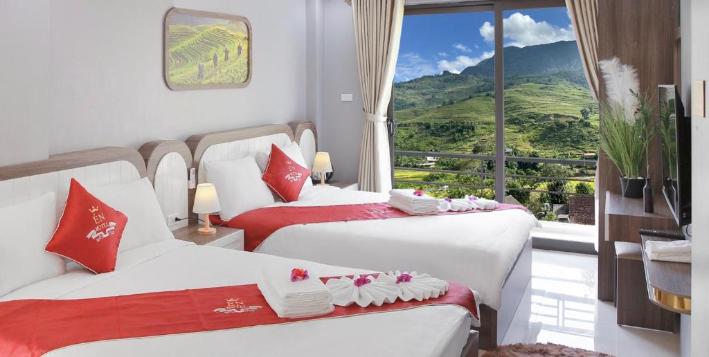 En Hotel Sapa - Chambre Familiale Avec Vue Sur Montagne