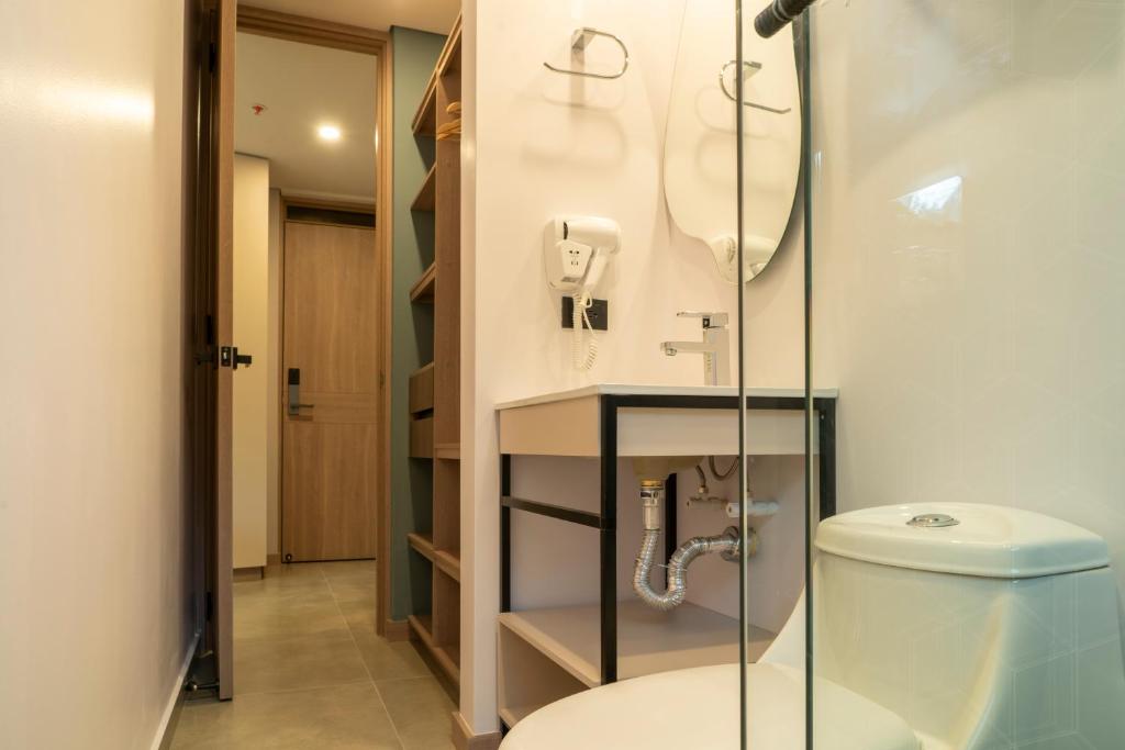 Koupelna v ubytování Hotel Living 35 Suites