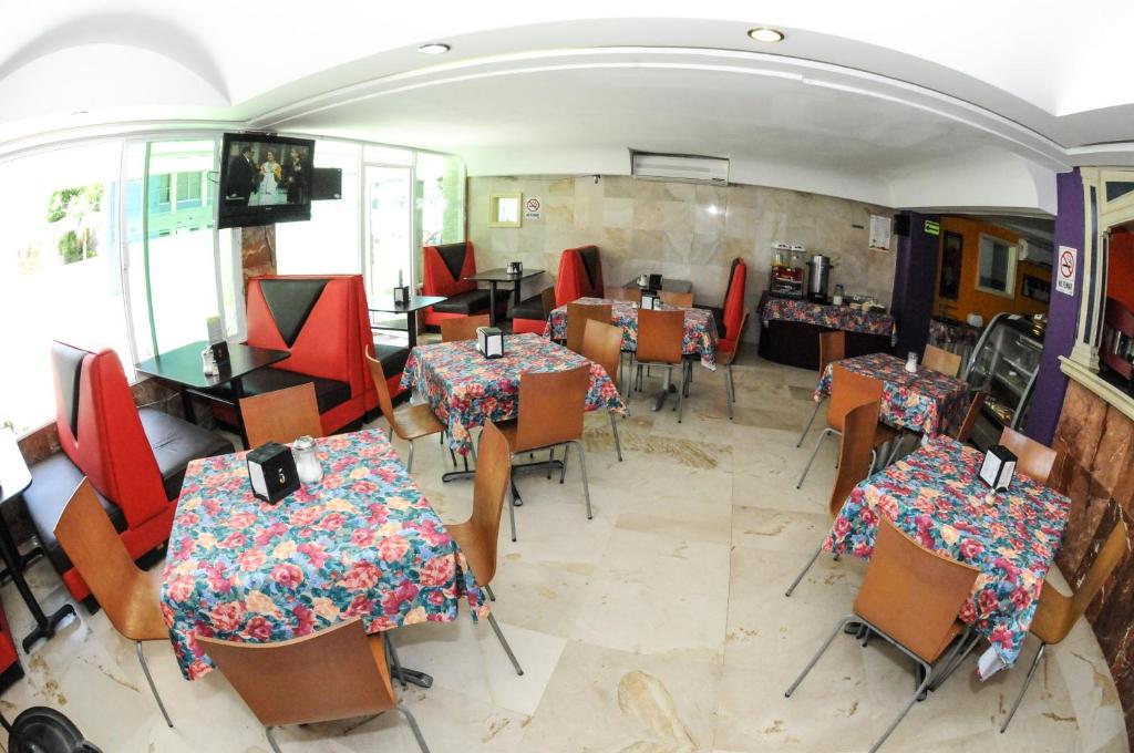 Restaurace v ubytování Hotel Ziami