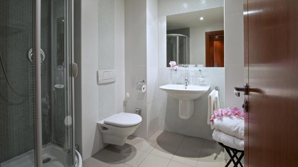 Art Hotel Prague - Resim 37