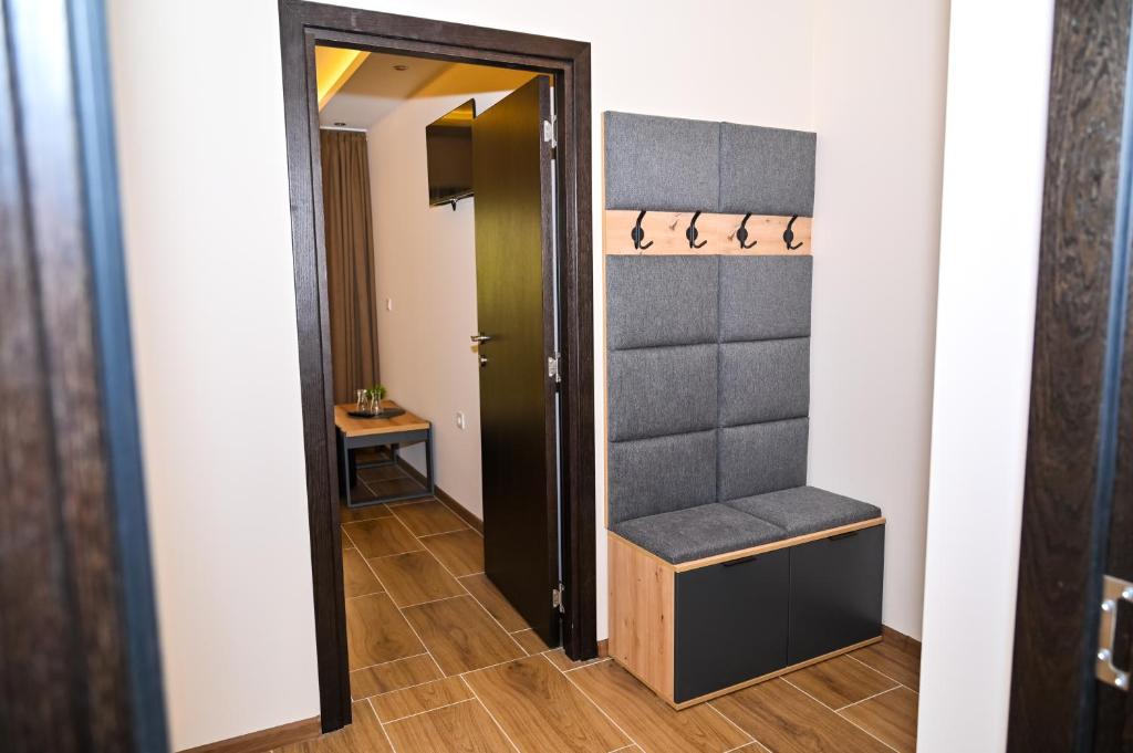Fotografie z fotogalerie ubytování Къща Александра 2 v destinaci Dobriniště