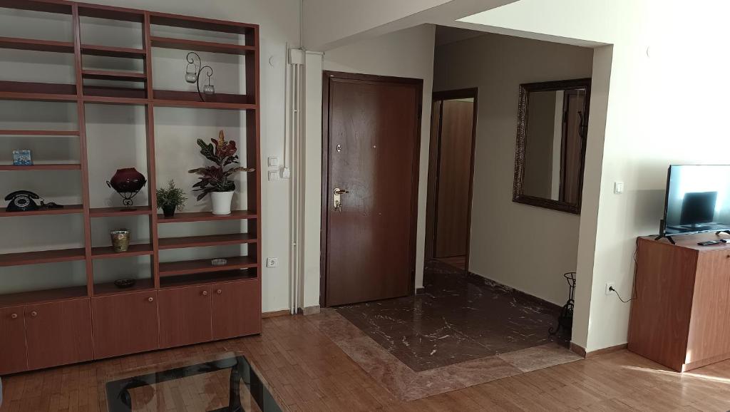 Ikos Apartment