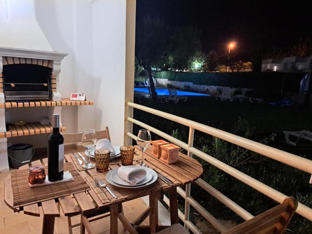 Galé Garden Retreat - Heated Pool & Bikes