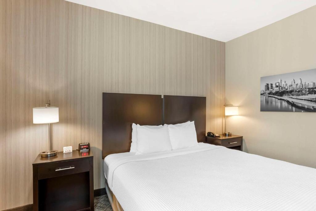 Best Western Plus Philadelphia-Pennsauken Hotel photo