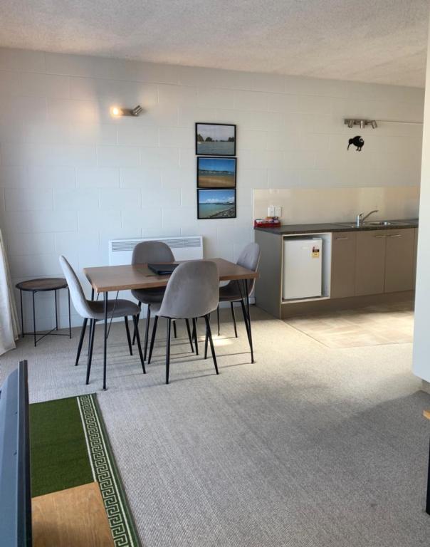 Ala Moana Motel - Resim 23