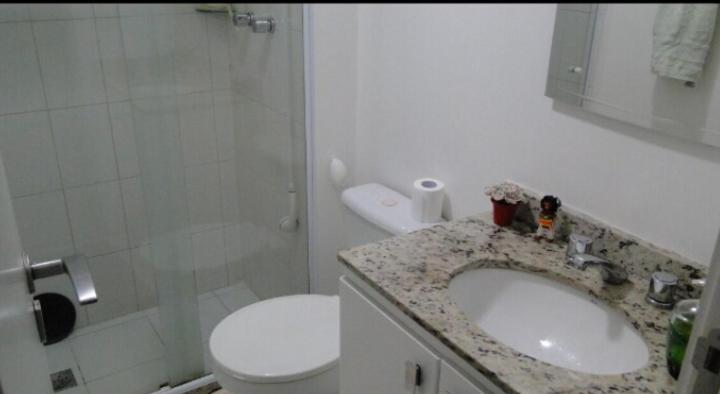 Ένα μπάνιο στο Quarto individual privativo barra olímpica Riocentro Eventos