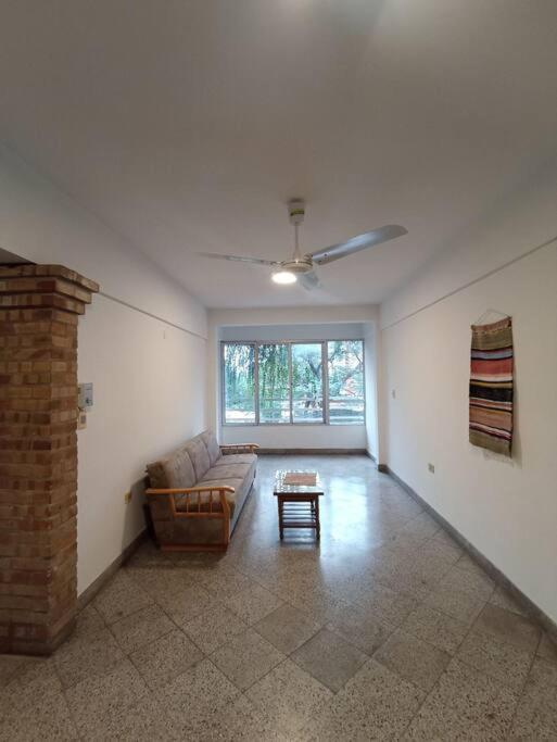 Posezení v ubytování Amplio departamento céntrico
