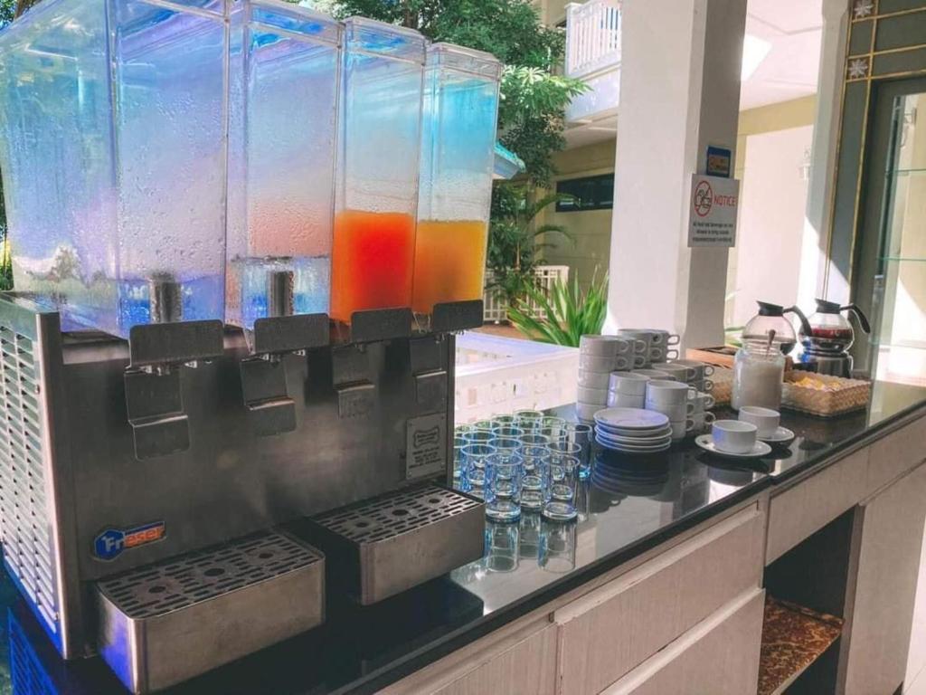 Wake Up Aonang Hotel - Resim 43