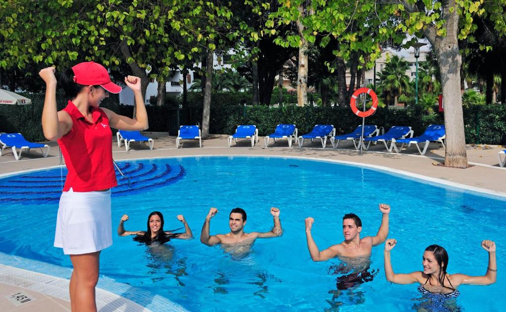 Bazén v ubytování Sol Palmanova Mallorca nebo v jeho okolí
