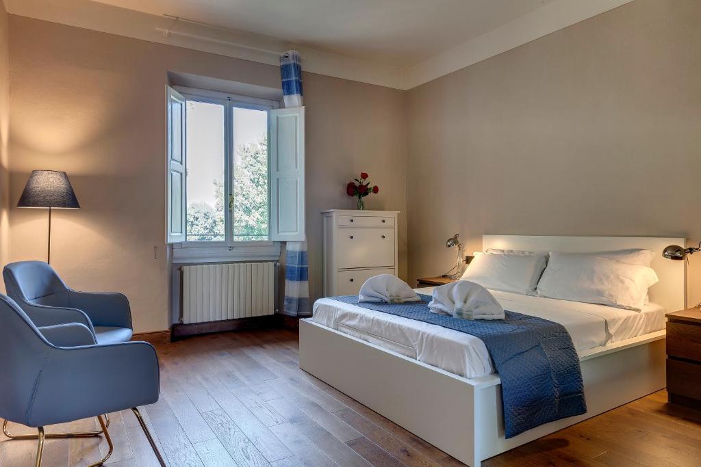 Ridolfi Apartment by Mamo Florence