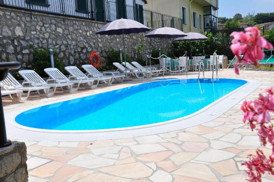 Hotel La Pergoletta, SantʼAgata sui Due Golfi – Prezzi aggiornati per il  2023