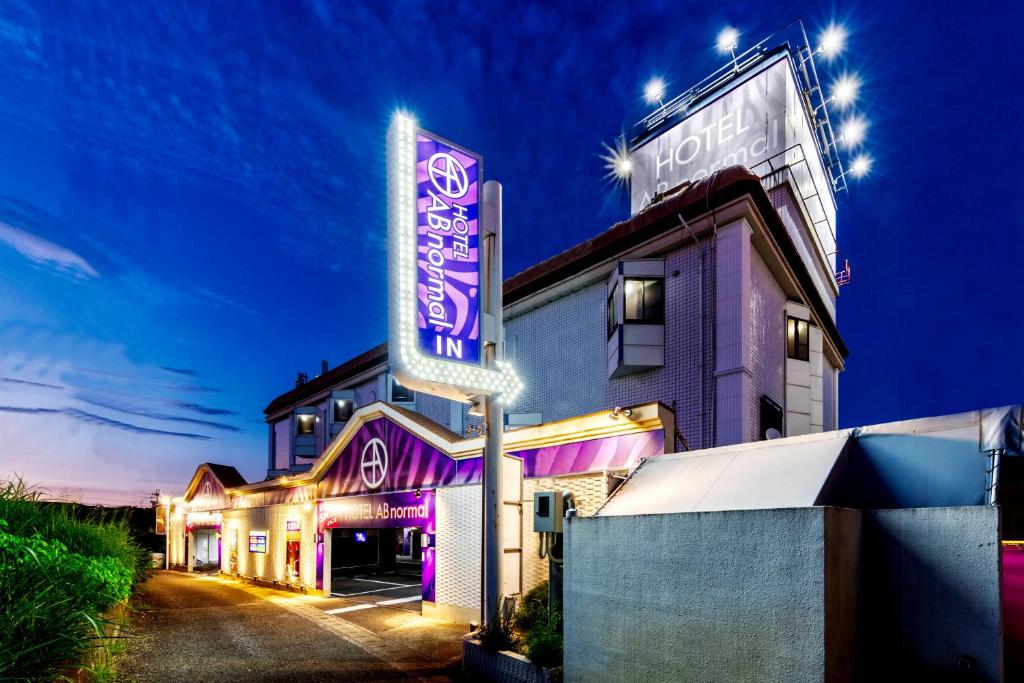 Budova, kde se hodinový hotel nachází