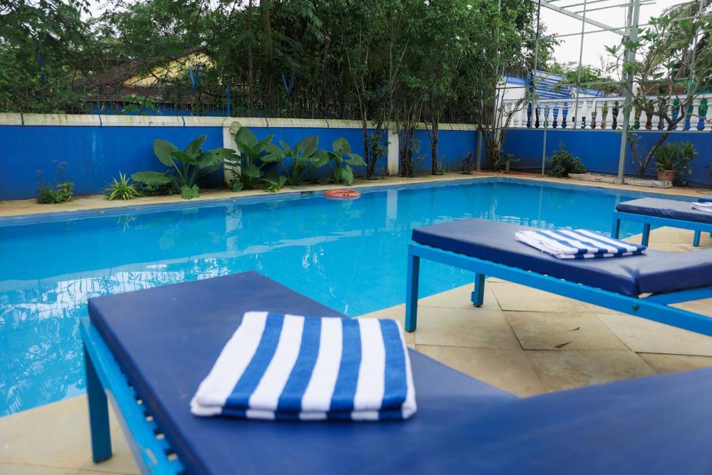 Bazén v ubytování Mayflower Beach Resort nebo v jeho okolí