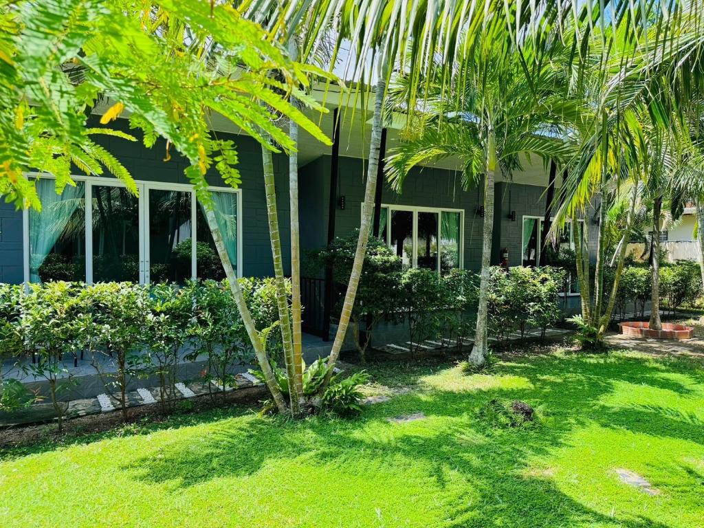 Marisa Garden Bungalow - 16