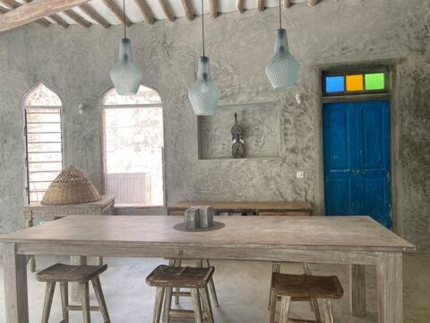 Afbeelding uit fotogalerij van Tulua House on Galu Beach in Galu