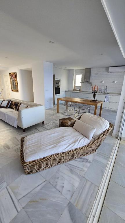 Kuchyň nebo kuchyňský kout v ubytování La Herradura 3 bedroom apartment