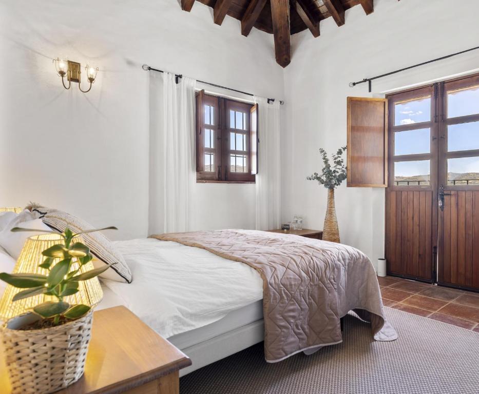 Hacienda Riogordo - Habitación Doble Con Vistas A La Montaña